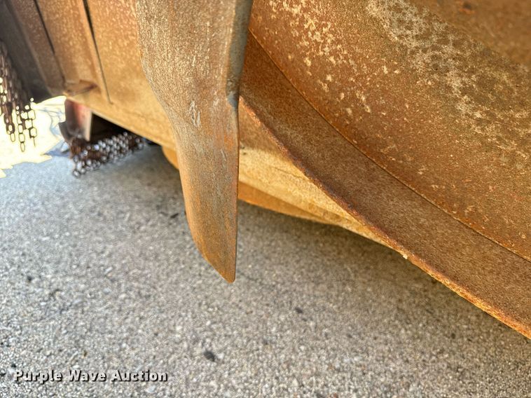 image for item DO1692 2011 Land Pride batwing rotary mower