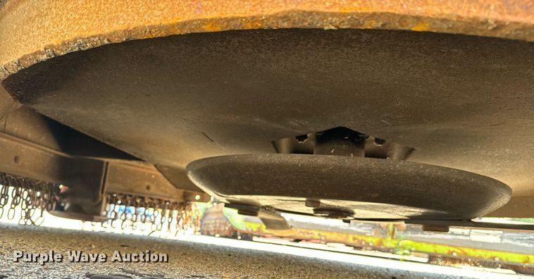 image for item DO1692 2011 Land Pride batwing rotary mower