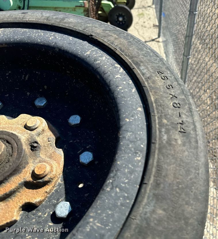 image for item DO1692 2011 Land Pride batwing rotary mower