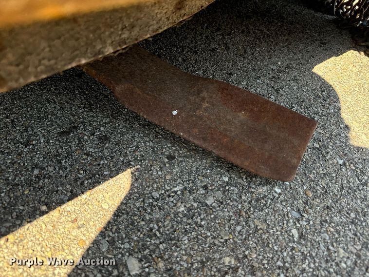 image for item DO1693 2007 Schulte XH1000 rotary mower