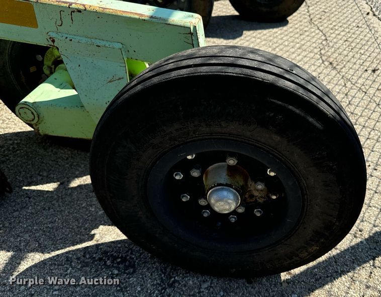 image for item DO1693 2007 Schulte XH1000 rotary mower