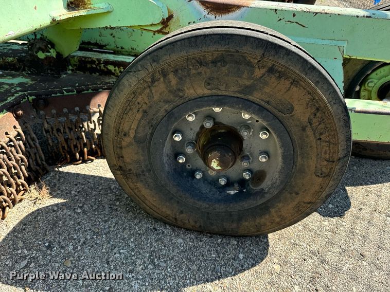 image for item DO1693 2007 Schulte XH1000 rotary mower