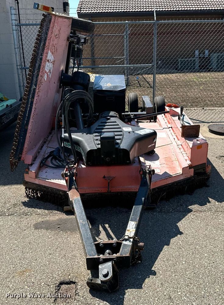 image for item DO1695 2011 Land Pride  rotary mower