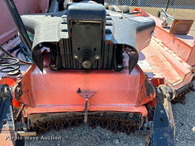 image for item DO1695 2011 Land Pride  rotary mower