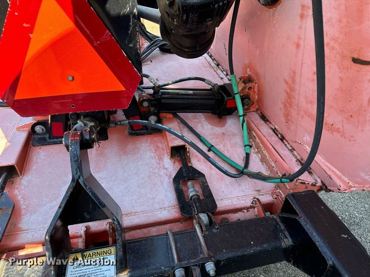 image for item DO1695 2011 Land Pride  rotary mower