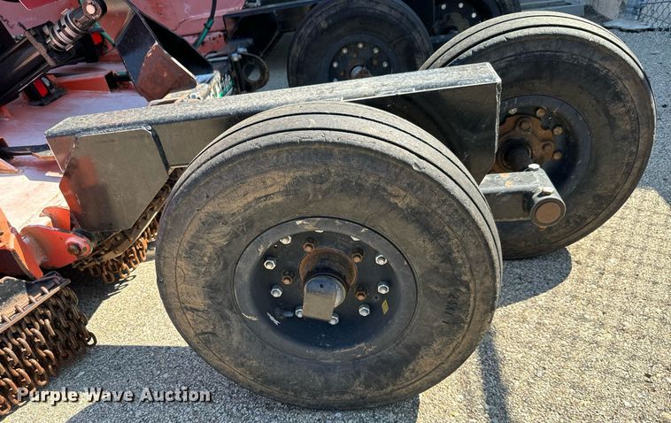 image for item DO1695 2011 Land Pride  rotary mower