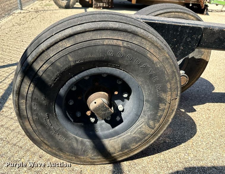 image for item DO1695 2011 Land Pride  rotary mower