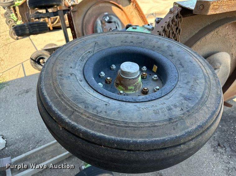 image for item DO1696 2006 Schulte  XH1000 rotary mower