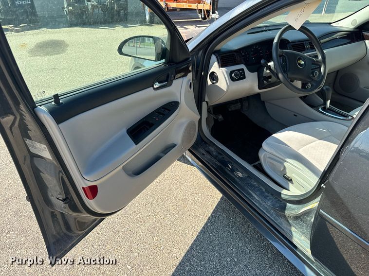 image for item DO1699 2014 Chevrolet Impala LS 