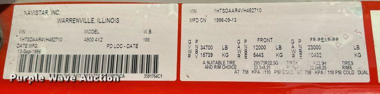 image for item DO1707 1997 International 4900 scissor lift truck