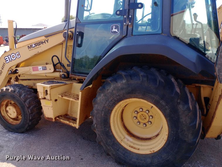 image for item DO1708 2005 John Deere 310G backhoe