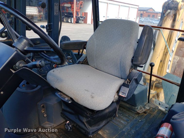 image for item DO1708 2005 John Deere 310G backhoe