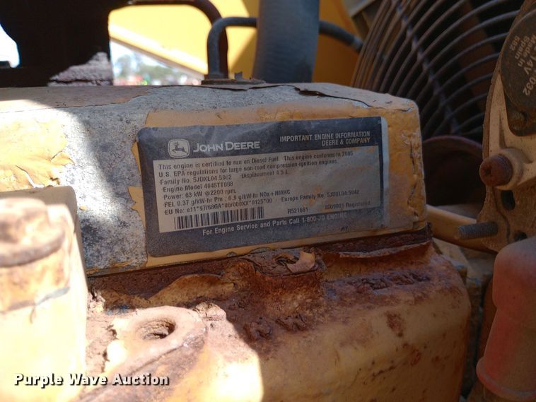 image for item DO1708 2005 John Deere 310G backhoe