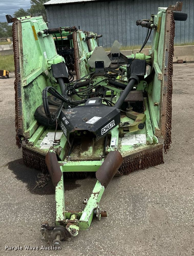 image for item DO1709 2007 Schulte XH1500 batwing rotary mower