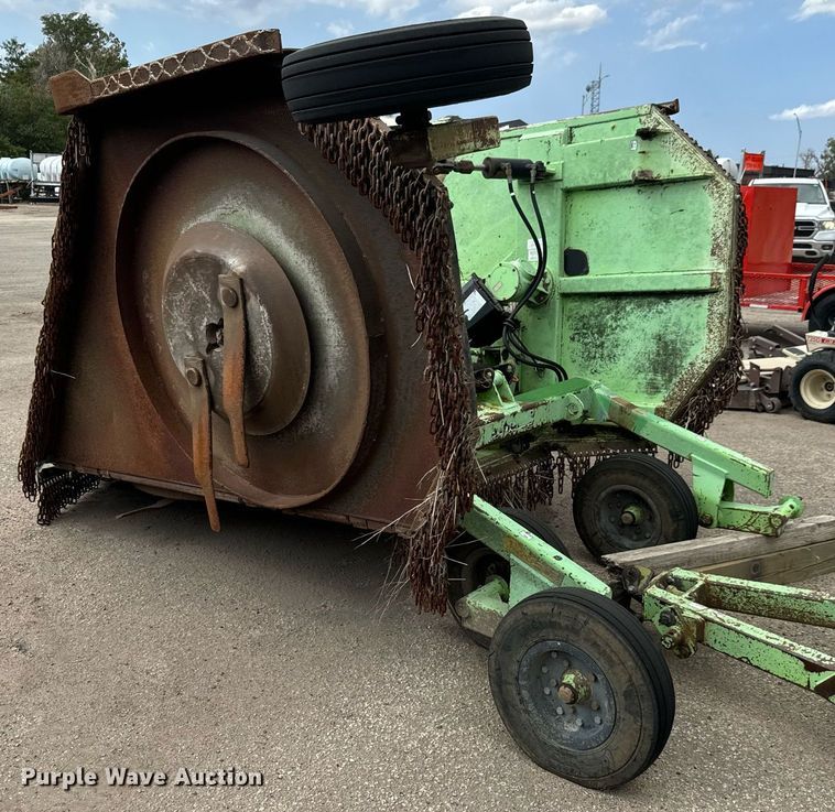 image for item DO1709 2007 Schulte XH1500 batwing rotary mower