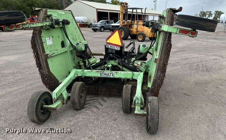 image for item DO1712 2006 Schulte  XH1500 batwing rotary mower 