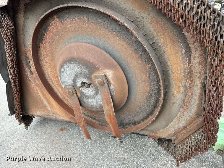 image for item DO1712 2006 Schulte  XH1500 batwing rotary mower 