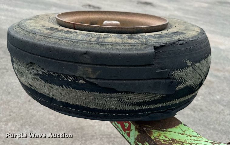 image for item DO1712 2006 Schulte  XH1500 batwing rotary mower 