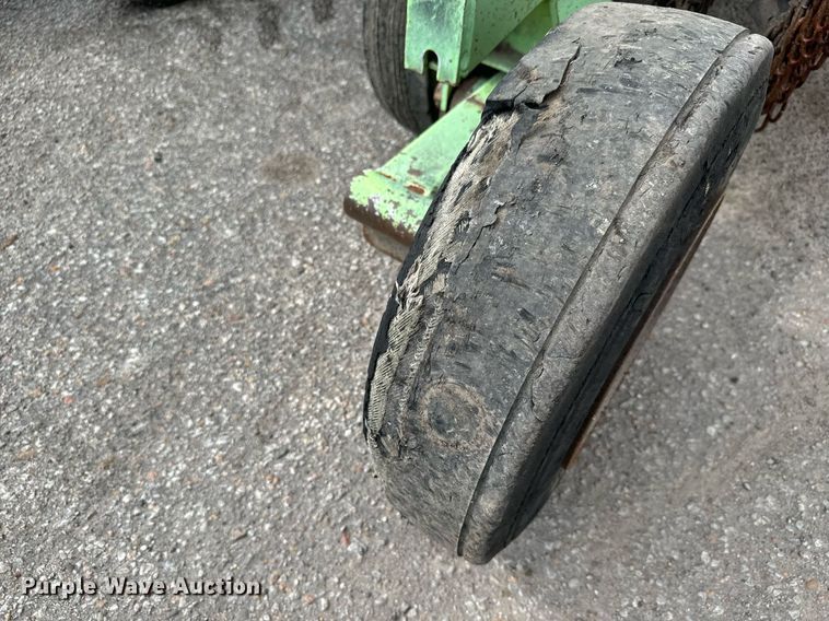 image for item DO1712 2006 Schulte  XH1500 batwing rotary mower 