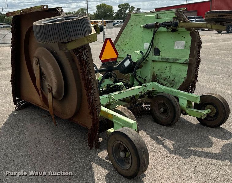 image for item DO1713 2006 Schulte  XH1500 batwing rotary mower