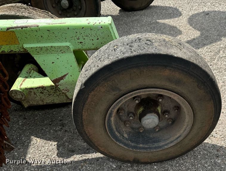 image for item DO1713 2006 Schulte  XH1500 batwing rotary mower