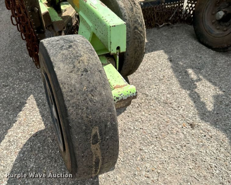 image for item DO1713 2006 Schulte  XH1500 batwing rotary mower