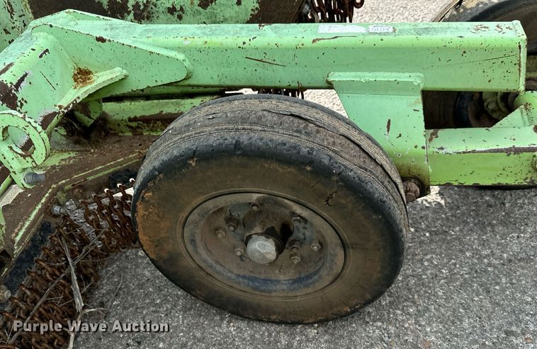 image for item DO1713 2006 Schulte  XH1500 batwing rotary mower