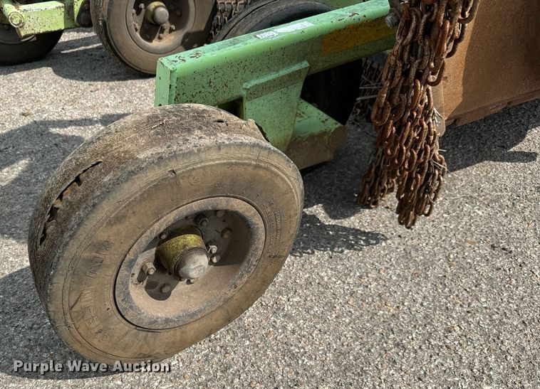 image for item DO1713 2006 Schulte  XH1500 batwing rotary mower