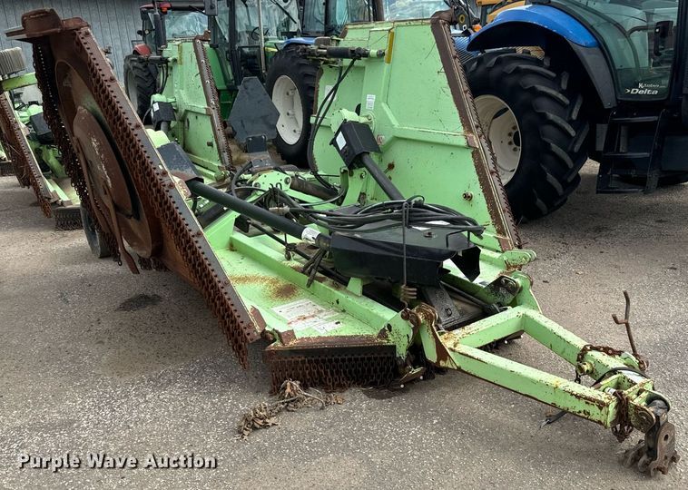image for item DO1715 2006 Schulte XH1500 batwing rotary mower