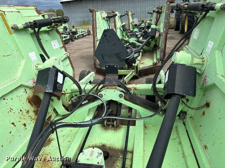 image for item DO1715 2006 Schulte XH1500 batwing rotary mower