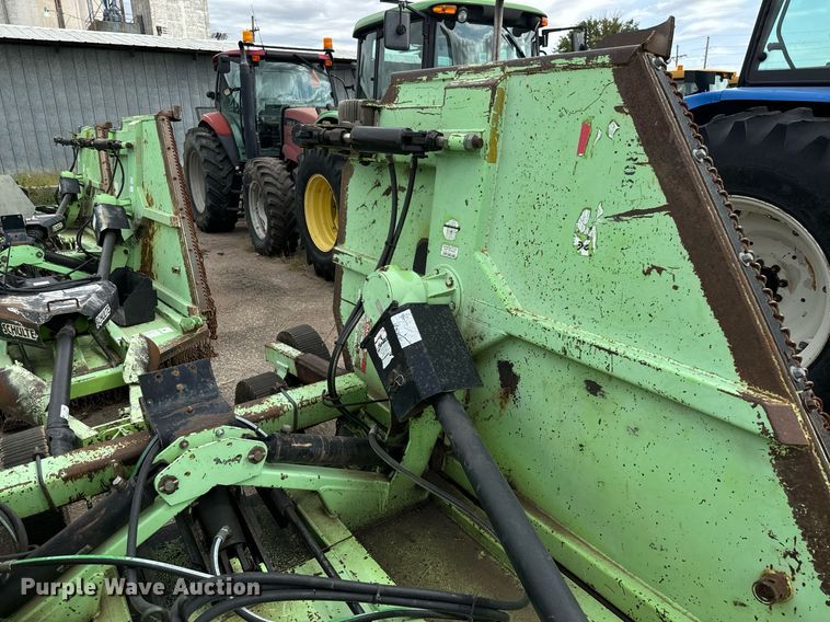 image for item DO1716 2003 Schulte XH1500 batwing rotary mower
