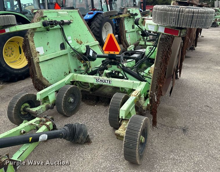 image for item DO1717 2007 Schulte XH1500 batwing rotary mower