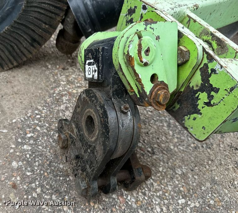 image for item DO1717 2007 Schulte XH1500 batwing rotary mower