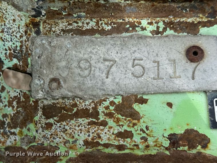 image for item DO1717 2007 Schulte XH1500 batwing rotary mower