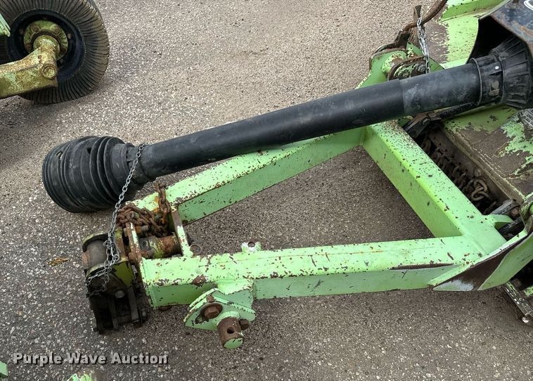 image for item DO1718 2006 Schulte  XH1500 batwing rotary mower