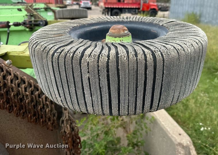 image for item DO1718 2006 Schulte  XH1500 batwing rotary mower