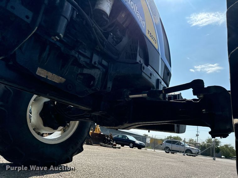 image for item DO1719 2012 New Holland T5070 MFWD tractor