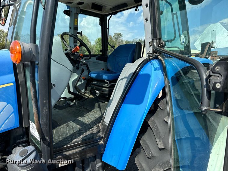 image for item DO1719 2012 New Holland T5070 MFWD tractor
