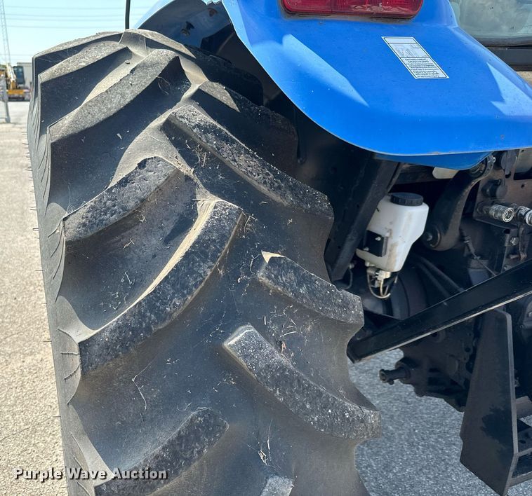 image for item DO1719 2012 New Holland T5070 MFWD tractor