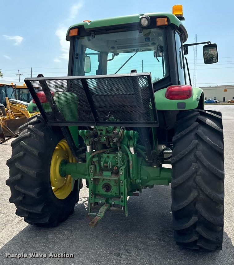 image for item DO1721 2007 John Deere 6415 tractor