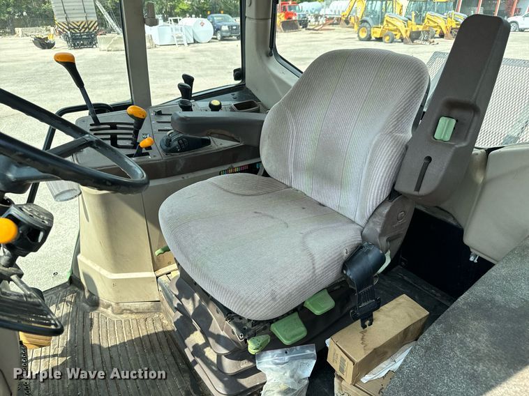 image for item DO1721 2007 John Deere 6415 tractor