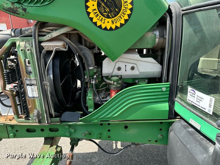 image for item DO1721 2007 John Deere 6415 tractor