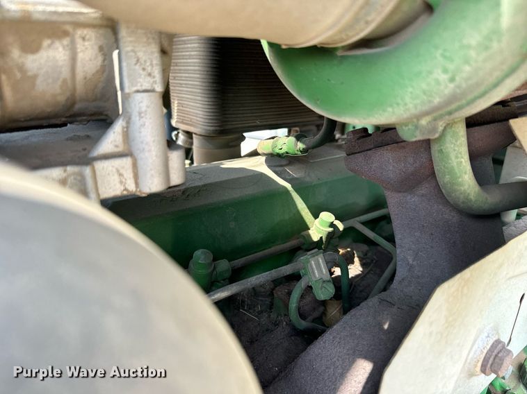 image for item DO1721 2007 John Deere 6415 tractor