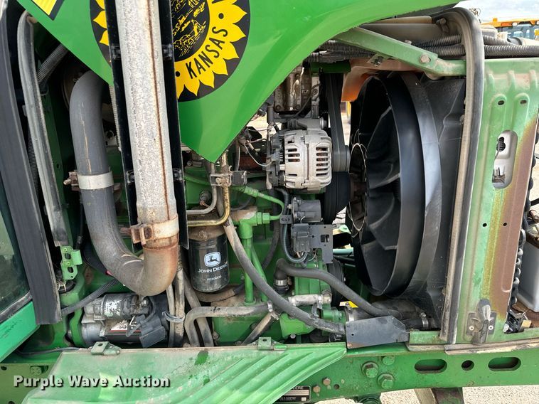 image for item DO1721 2007 John Deere 6415 tractor