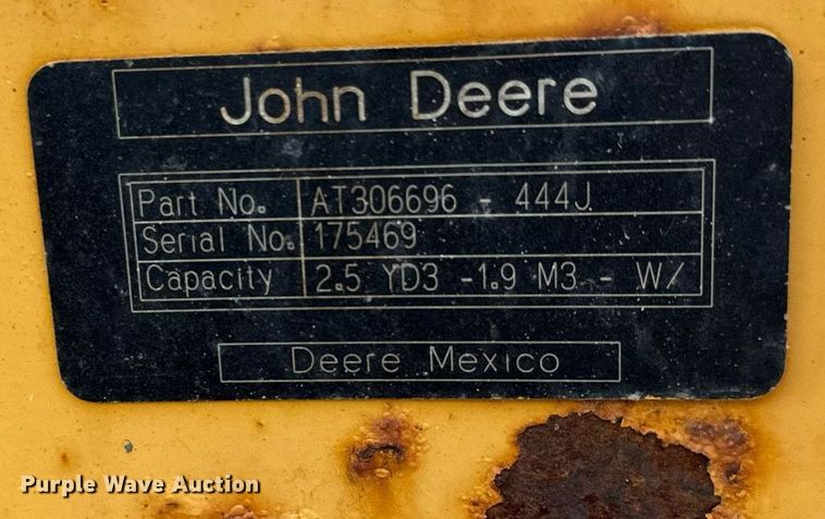 image for item DO1722 2006 John Deere 444J wheel loader