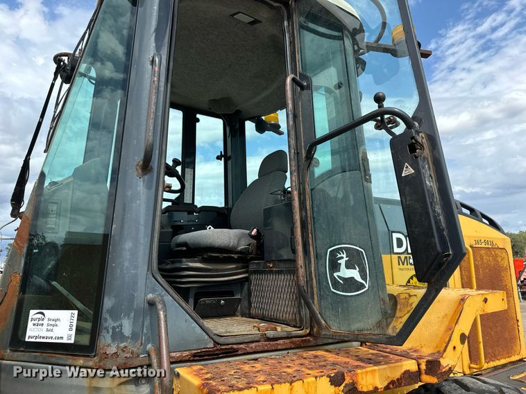 image for item DO1722 2006 John Deere 444J wheel loader