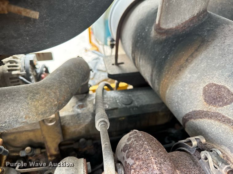 image for item DO1722 2006 John Deere 444J wheel loader