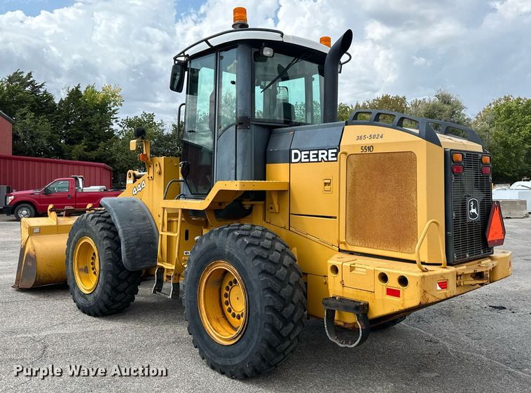 image for item DO1723 2005 John Deere 444J wheel loader