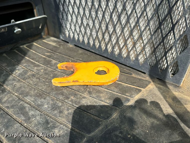 image for item DO1723 2005 John Deere 444J wheel loader