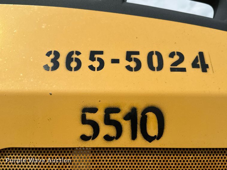 image for item DO1723 2005 John Deere 444J wheel loader